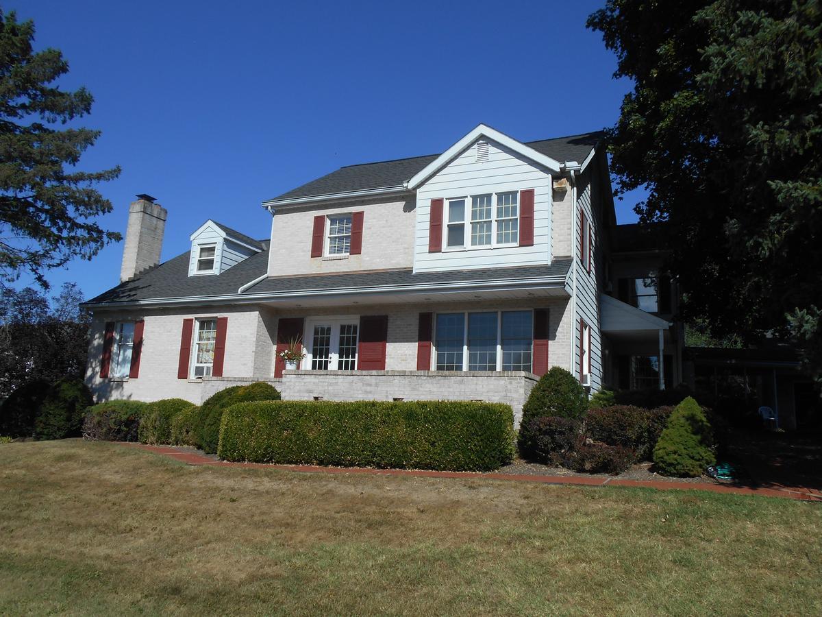 West Ridge Bed & Breakfast Elizabethtown Exterior foto